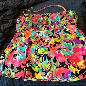 3 Kenneth Cole Tankini tops size large bottoms size xl